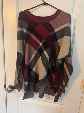 Joseph A sweater Medium burgundy red geometric pull over sweater‎
